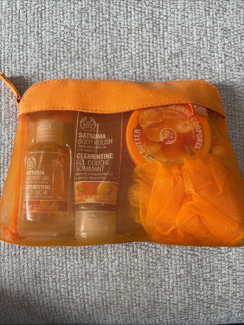 The Body Shop Satsuma Bath Set – Bright Orange Gift Pouch